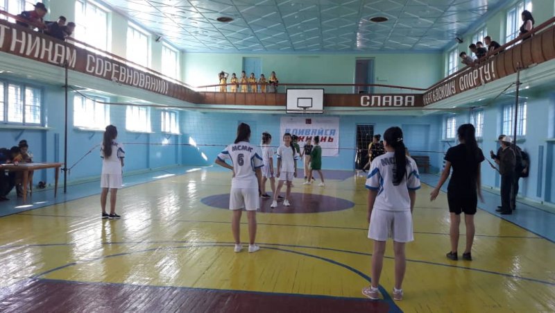 14-15 сентября 2019 года в городе Майлуу-Суу проводились соревнования по волейболу на первенство города среди учреждений и учебных заведений, посвященные «Году развития регионов и цифровизации страны» и «Дню памяти участников Баткенской войны».